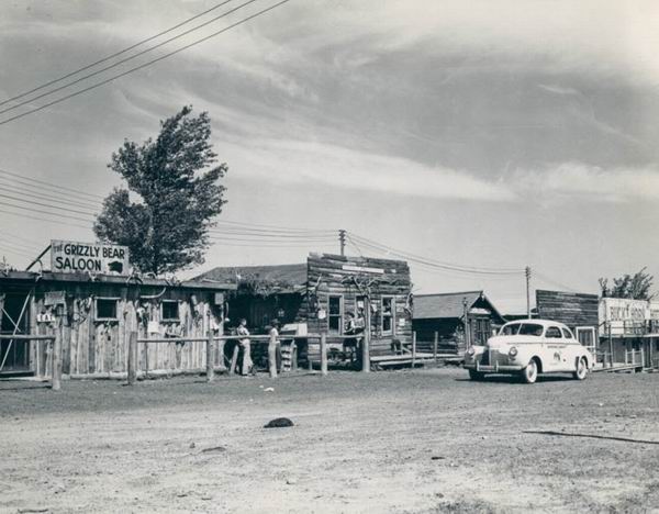 Diamond-T Ranch Drive-In Theatre - The Ranch From Dennis Gibbs